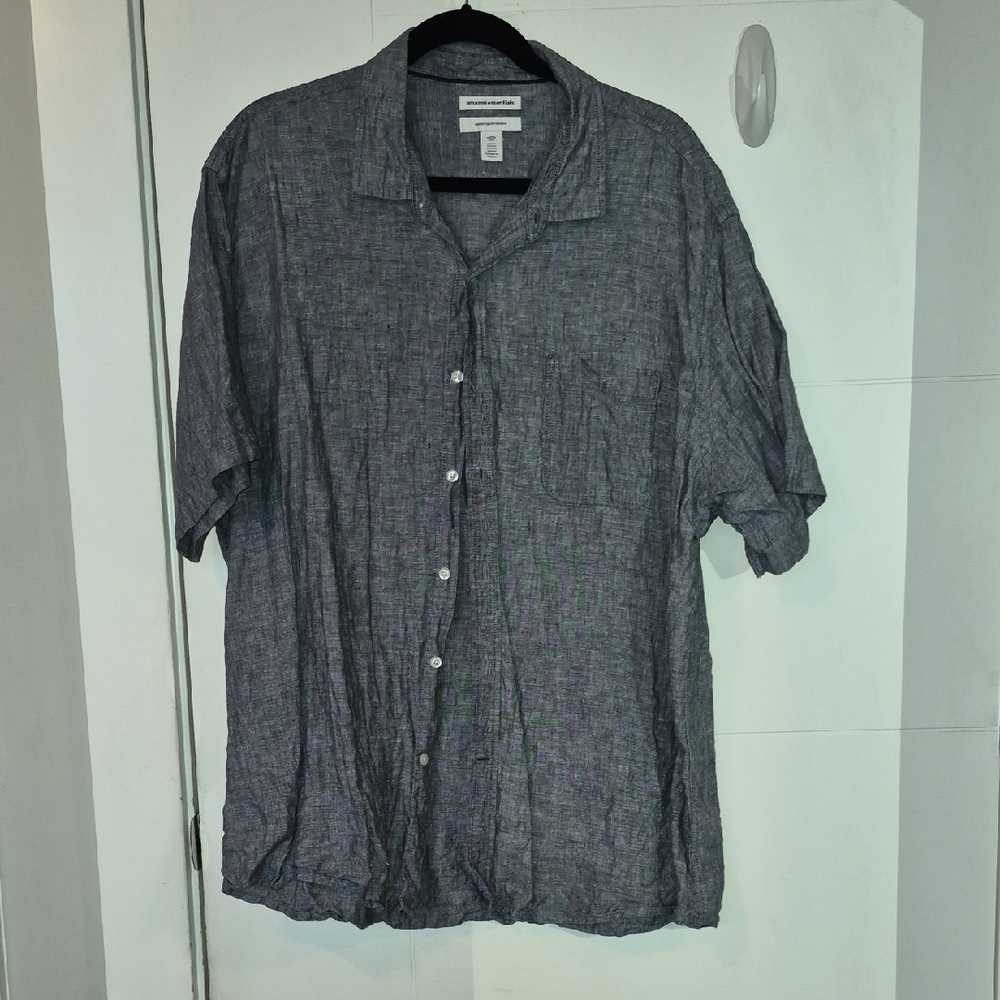 Amazon Men's Short-Sleeve Button-Down Shirt - Charcoal Gray